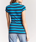 Camisa polo con rayas