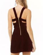 Vestido con tiras de terciopelo