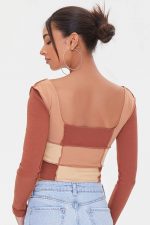 Blusa corto de punto acanalado con bloques de color