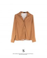 Blusa ocre con cuello camisero